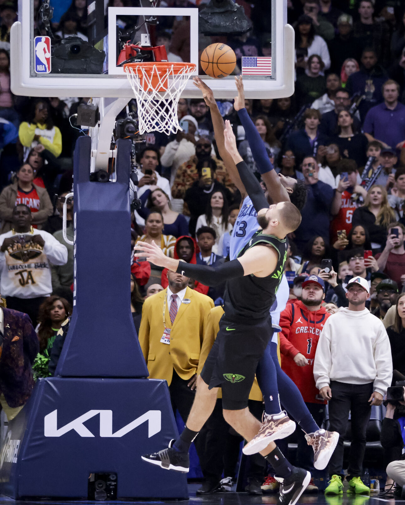 NO.pelicansgrizzlies.122723.338.jpg